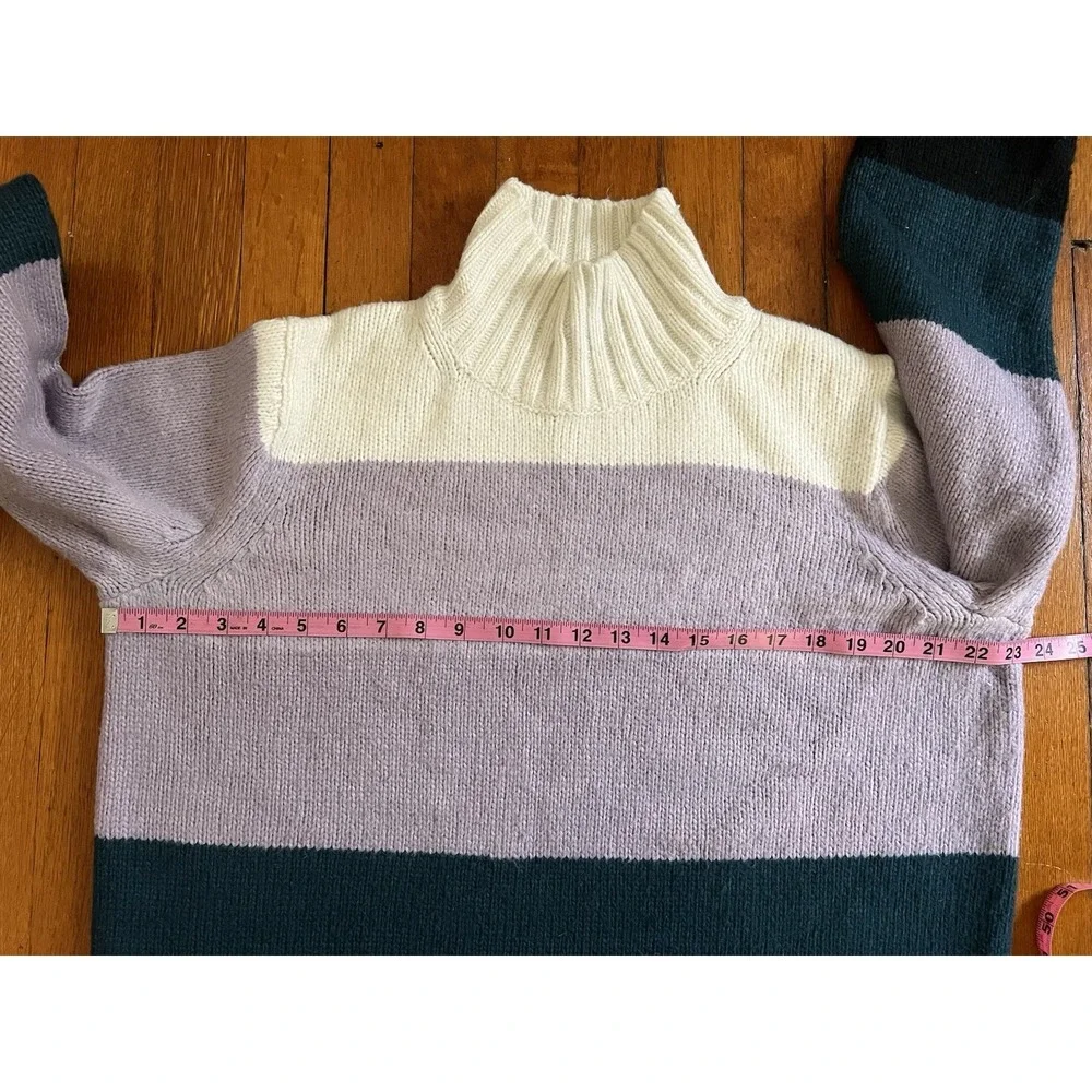 ANN TAYLOR Oversized ColorBlock Stripe Knit Sweater L Classic Turtleneck Cozy - Picture 2 of 7